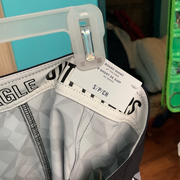 American Eagle Men’s Bathing Suit - Picture 3 of 3